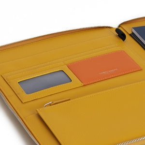 STEPHEN PORTFOLIO A4 WITH ZIP