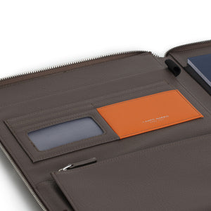 STEPHEN PORTFOLIO A4 WITH ZIP