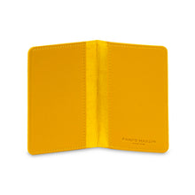 Load image into Gallery viewer, PETER PASSPORT HOLDER
