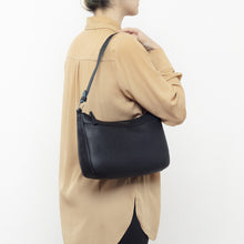 Load image into Gallery viewer, KAREN BAGUETTE BAG
